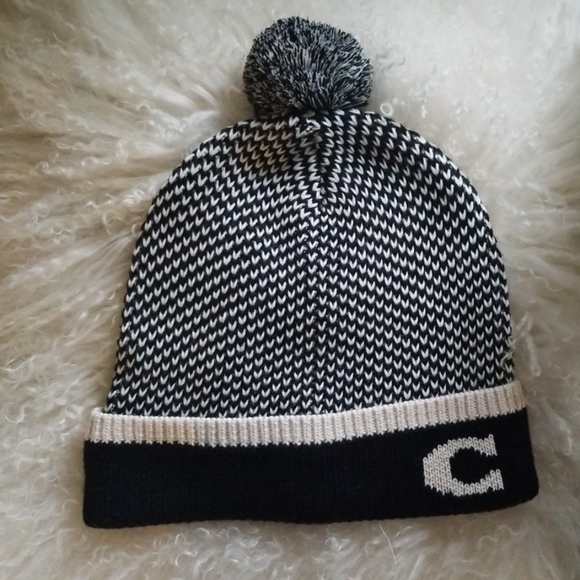 NWT Coach Black and Cream Hat - Picture 1 of 2